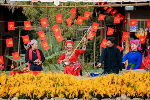 Đằng sau những con số biết nói của du lịch Lào Cai sau 10 năm 